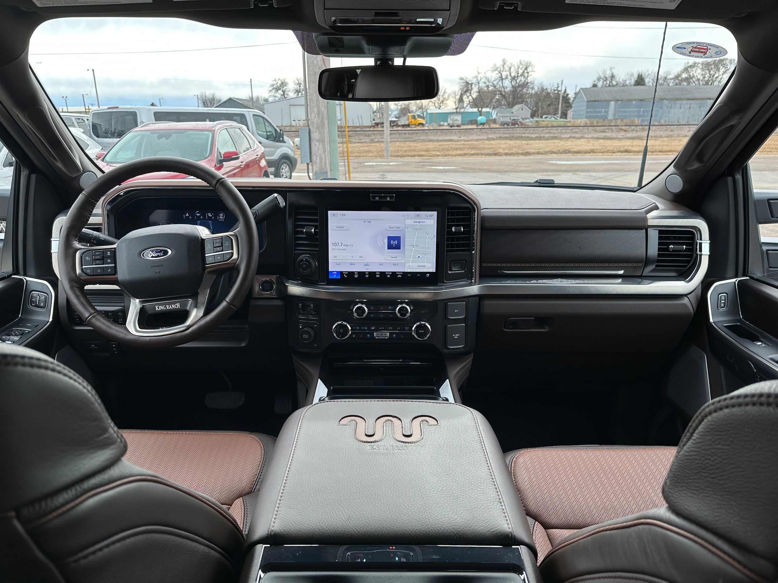 2026 Ford F-350 Super Duty King Ranch - Photo 9