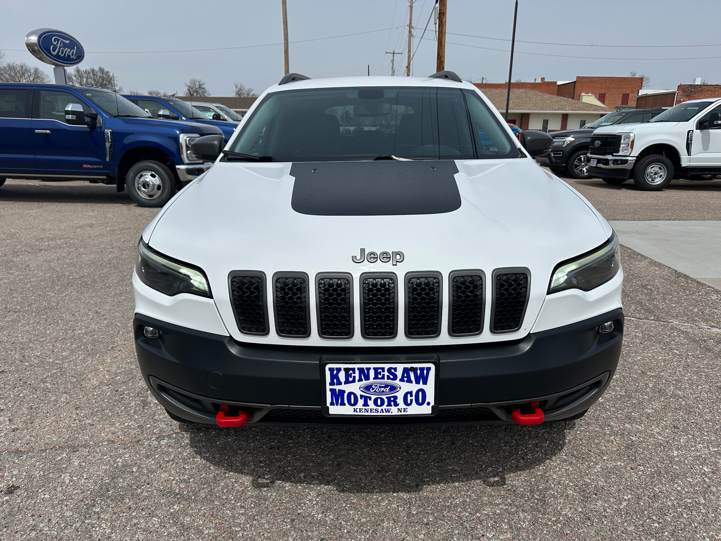 Used 2020 Jeep Cherokee Trailhawk with VIN 1C4PJMBX1LD551144 for sale in Kenesaw, NE
