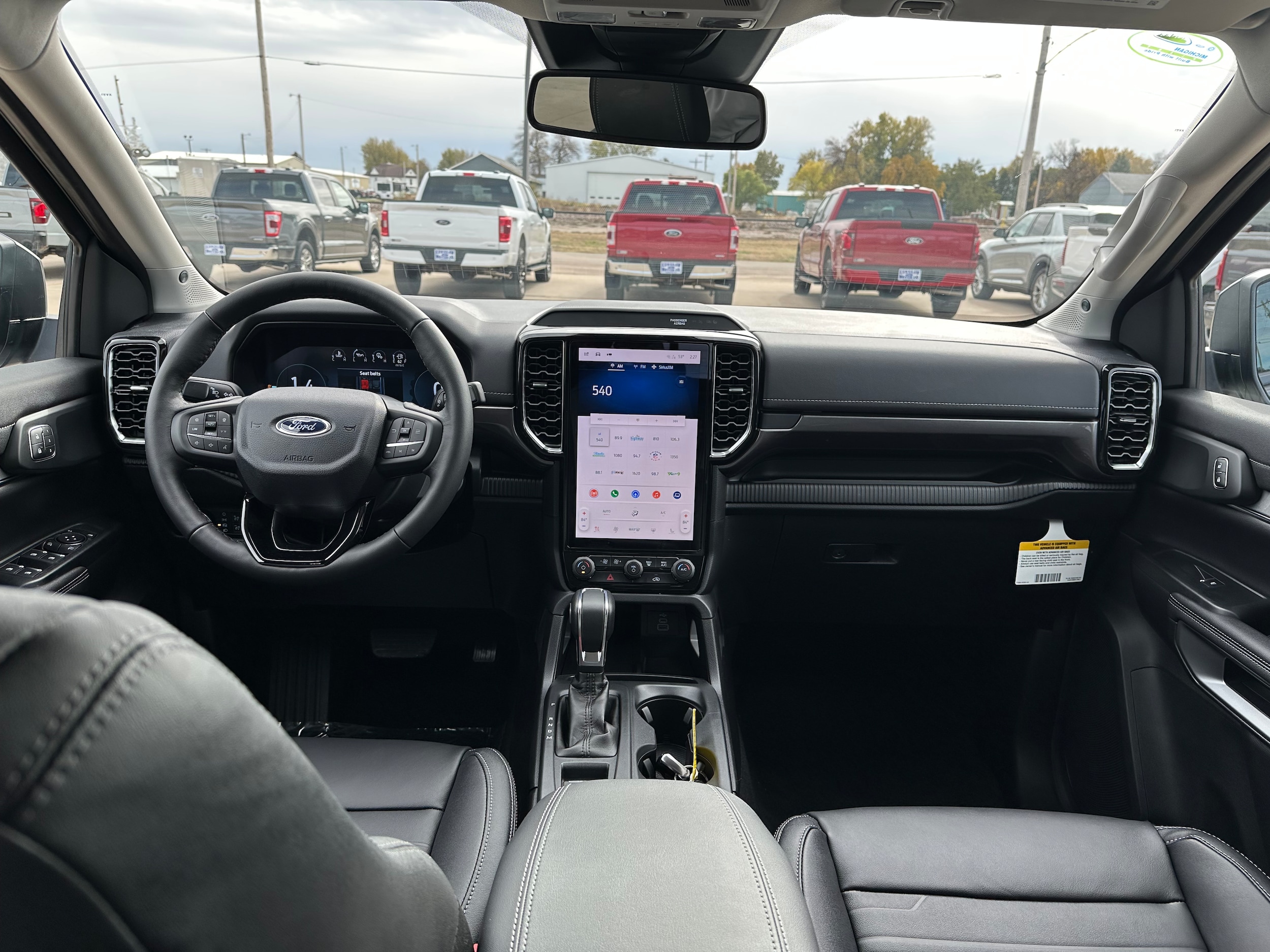 2025 Ford Ranger Lariat - Photo 9