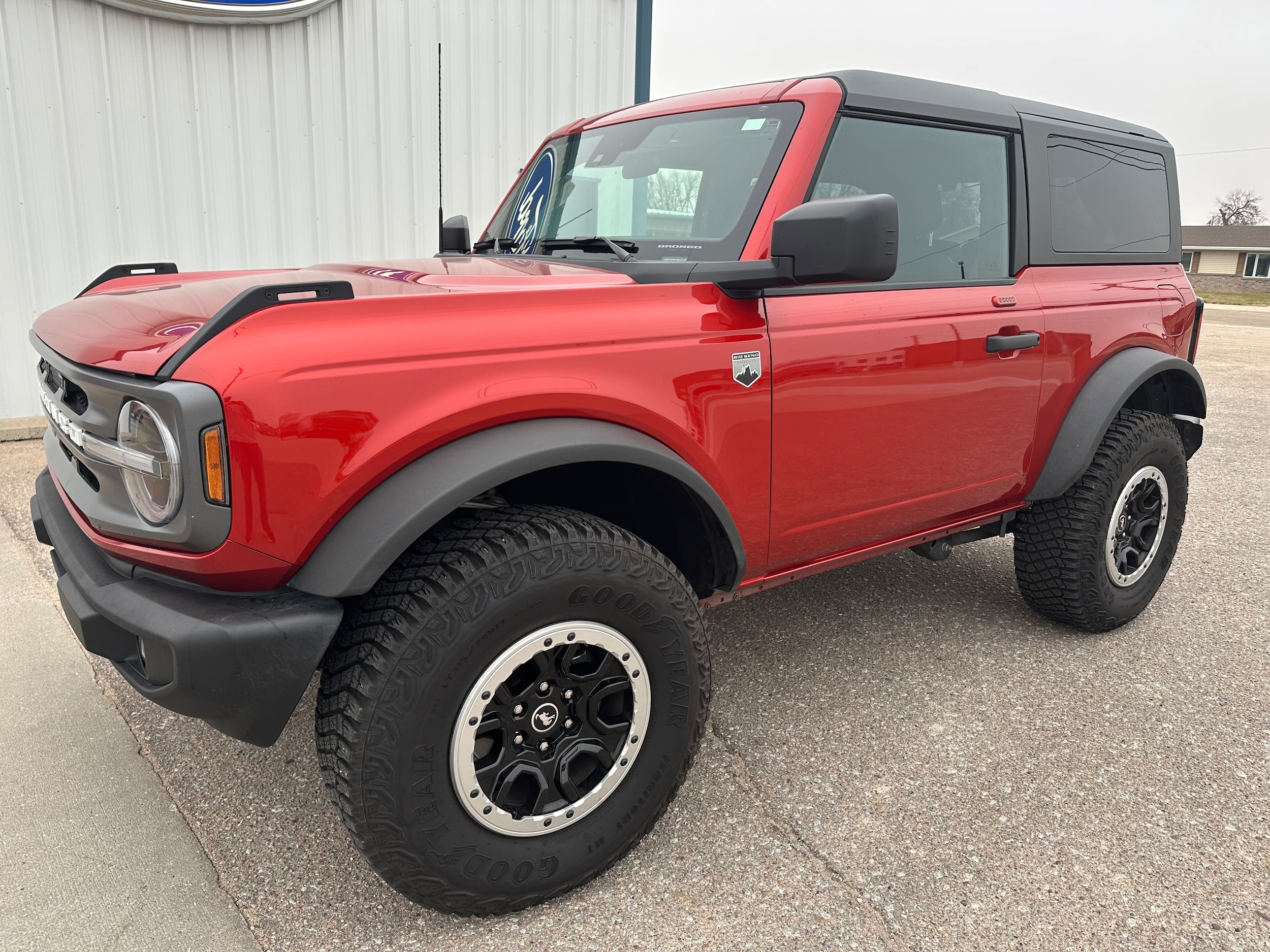 2023 Ford Bronco 2-Door Big Bend's photo