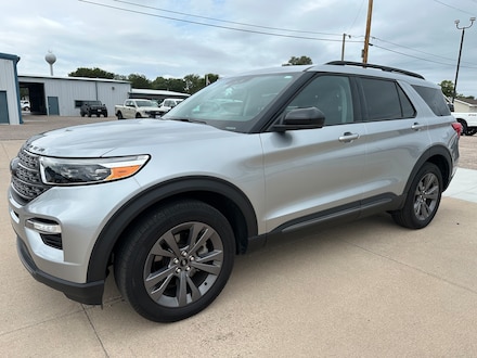 2023 Ford Explorer XLT SUV