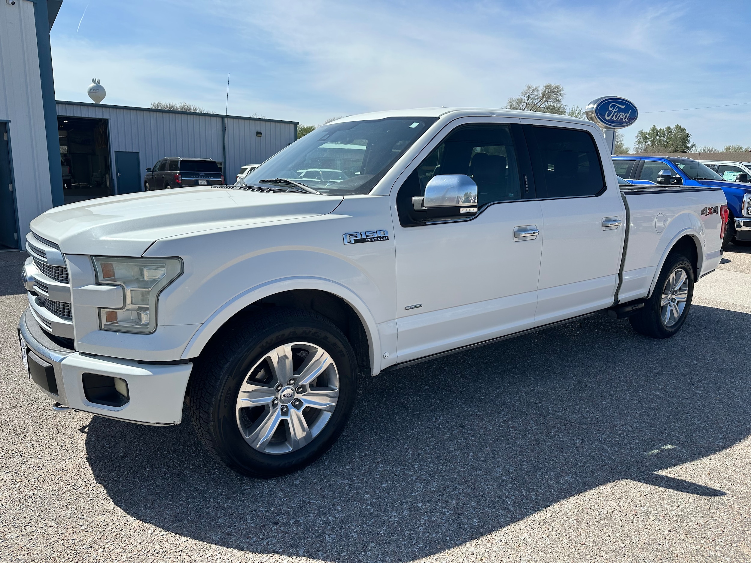 2015 Ford F-150 Platinum 4x4 SuperCrew 157-in's photo