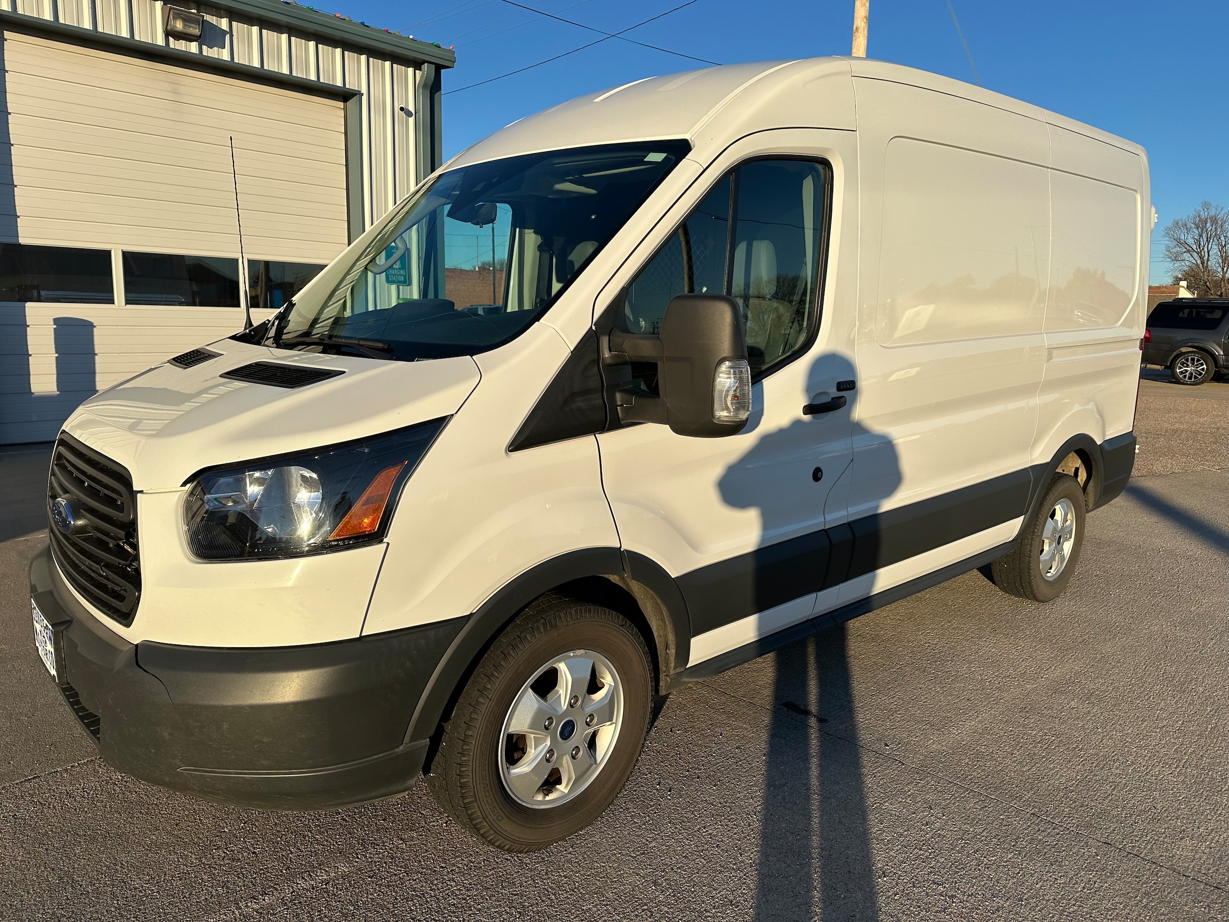 2018 Ford Transit Van Base's photo