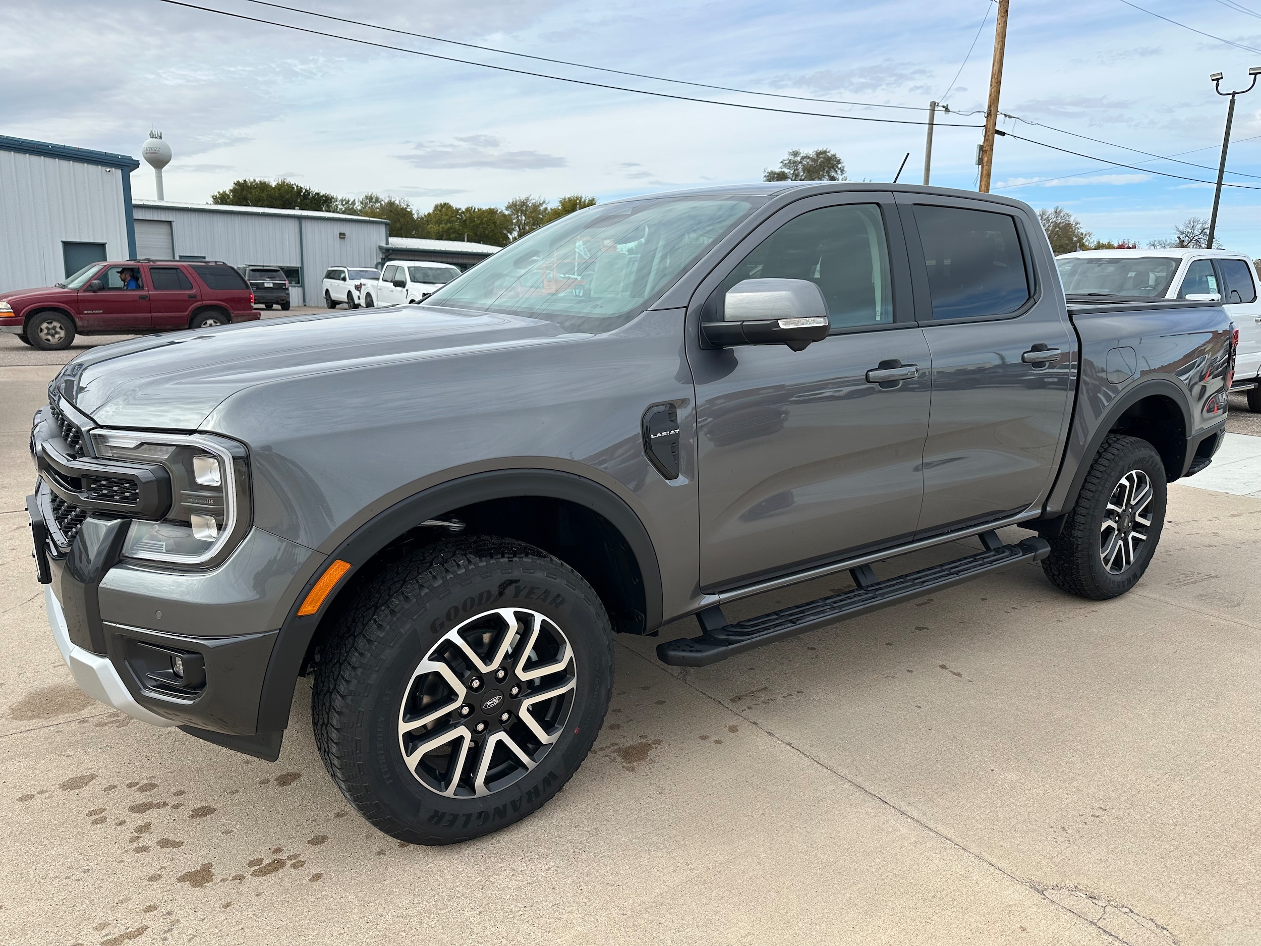 2025 Ford Ranger Lariat's photo