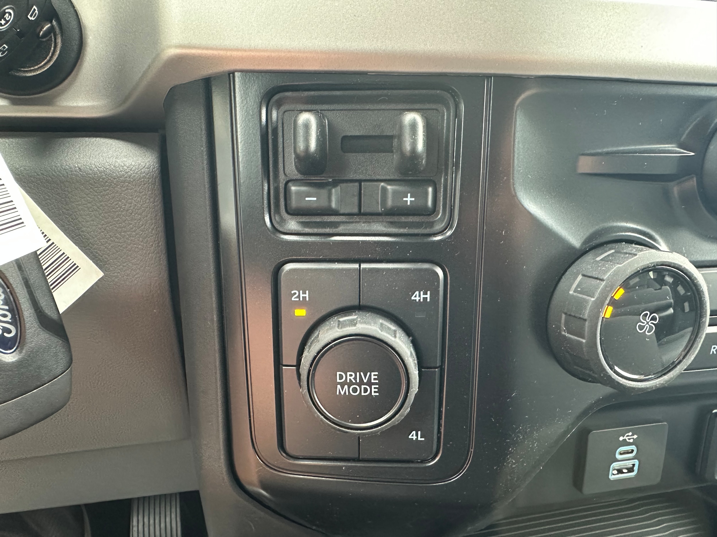 2026 Ford F-250 Super Duty XL - Photo 19