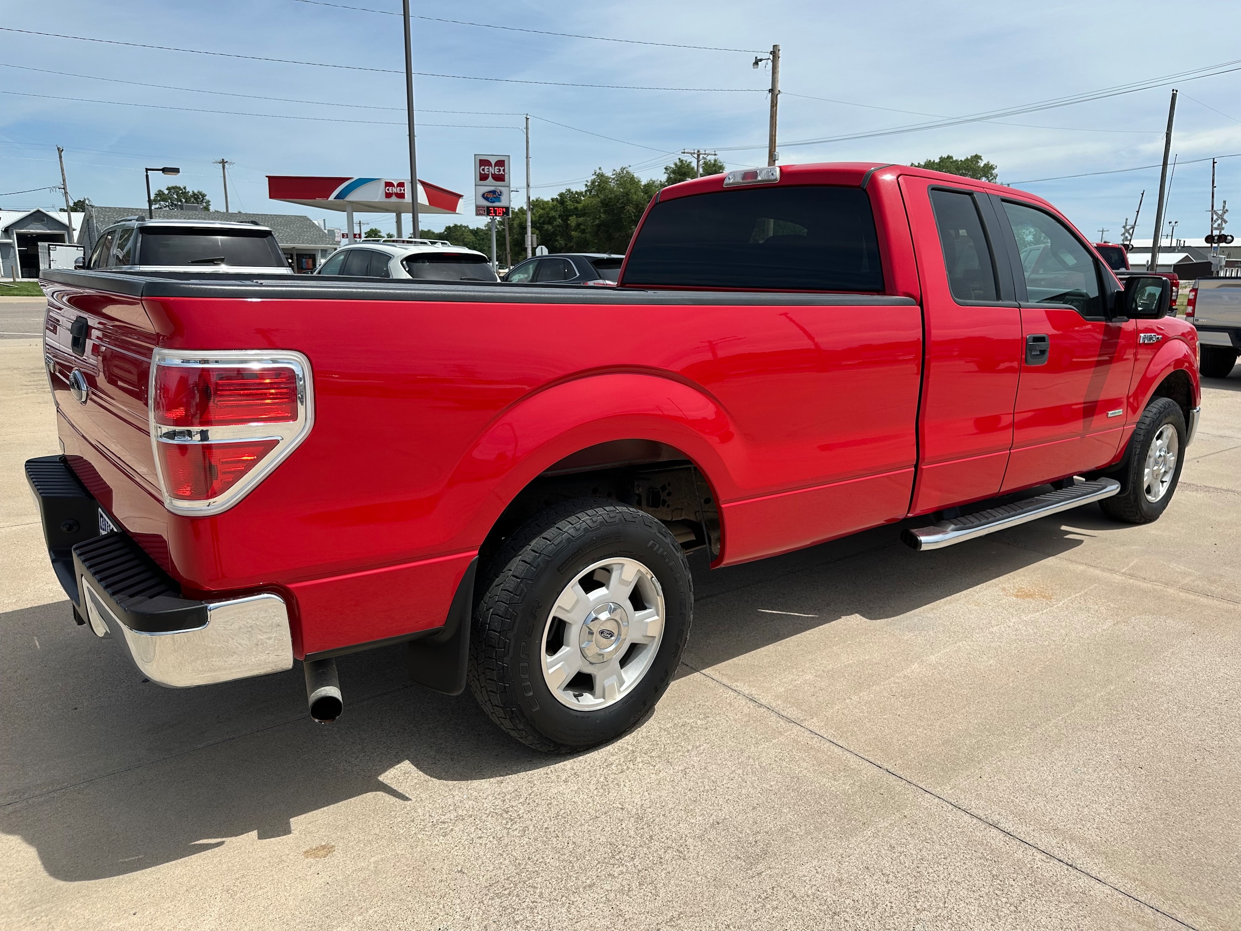 2012 Ford F-150 XLT - Photo 6