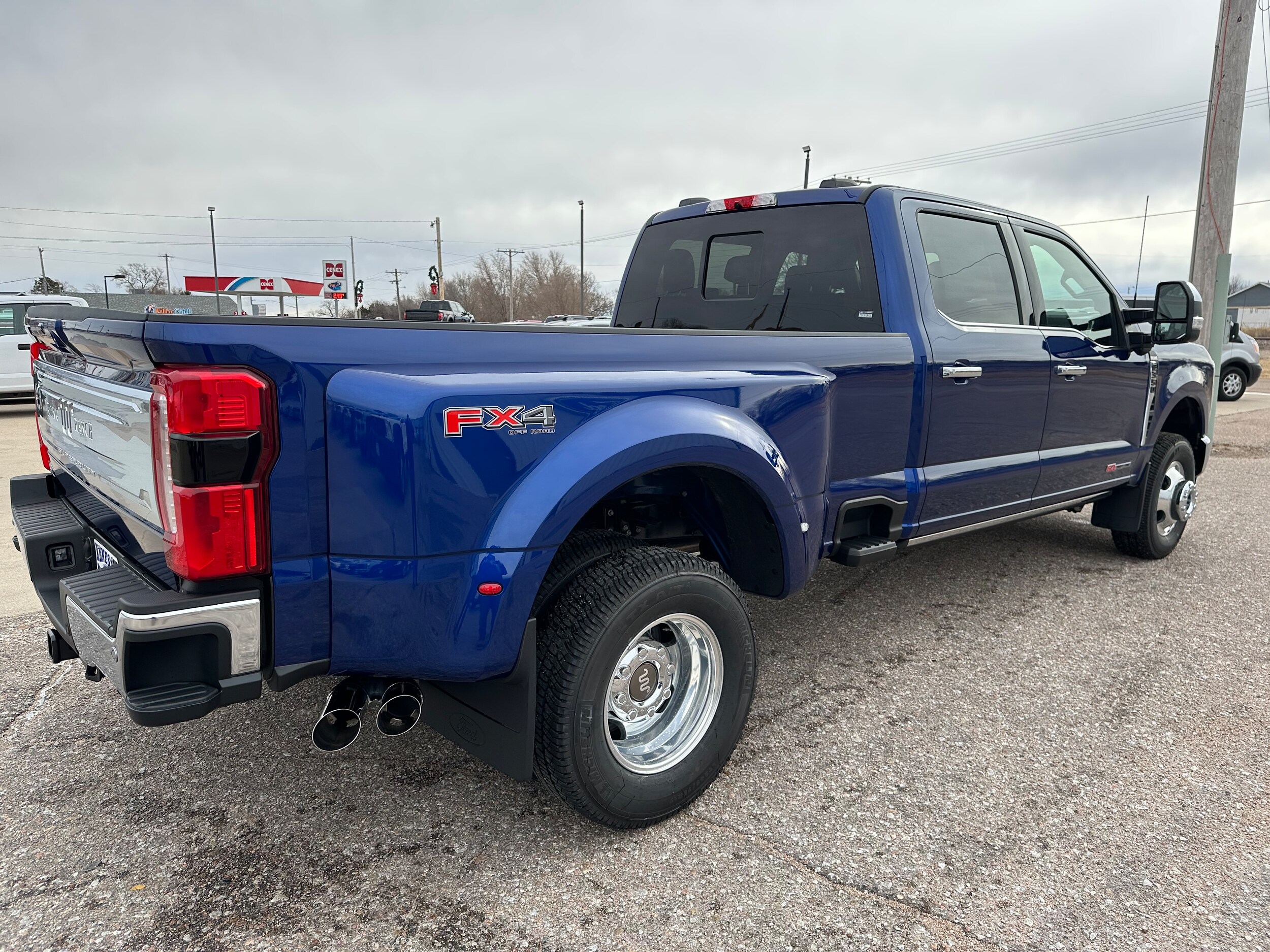 2026 Ford F-350 Super Duty King Ranch - Photo 6