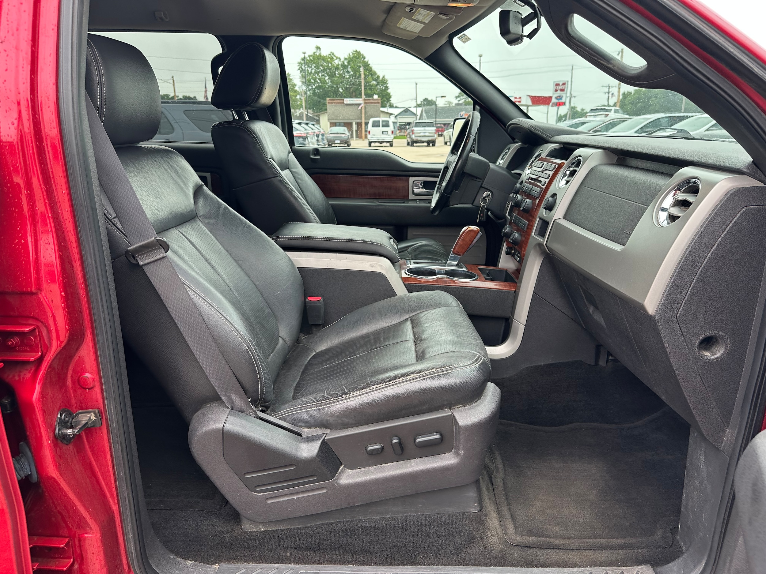 2010 Ford F-150 Lariat - Photo 12