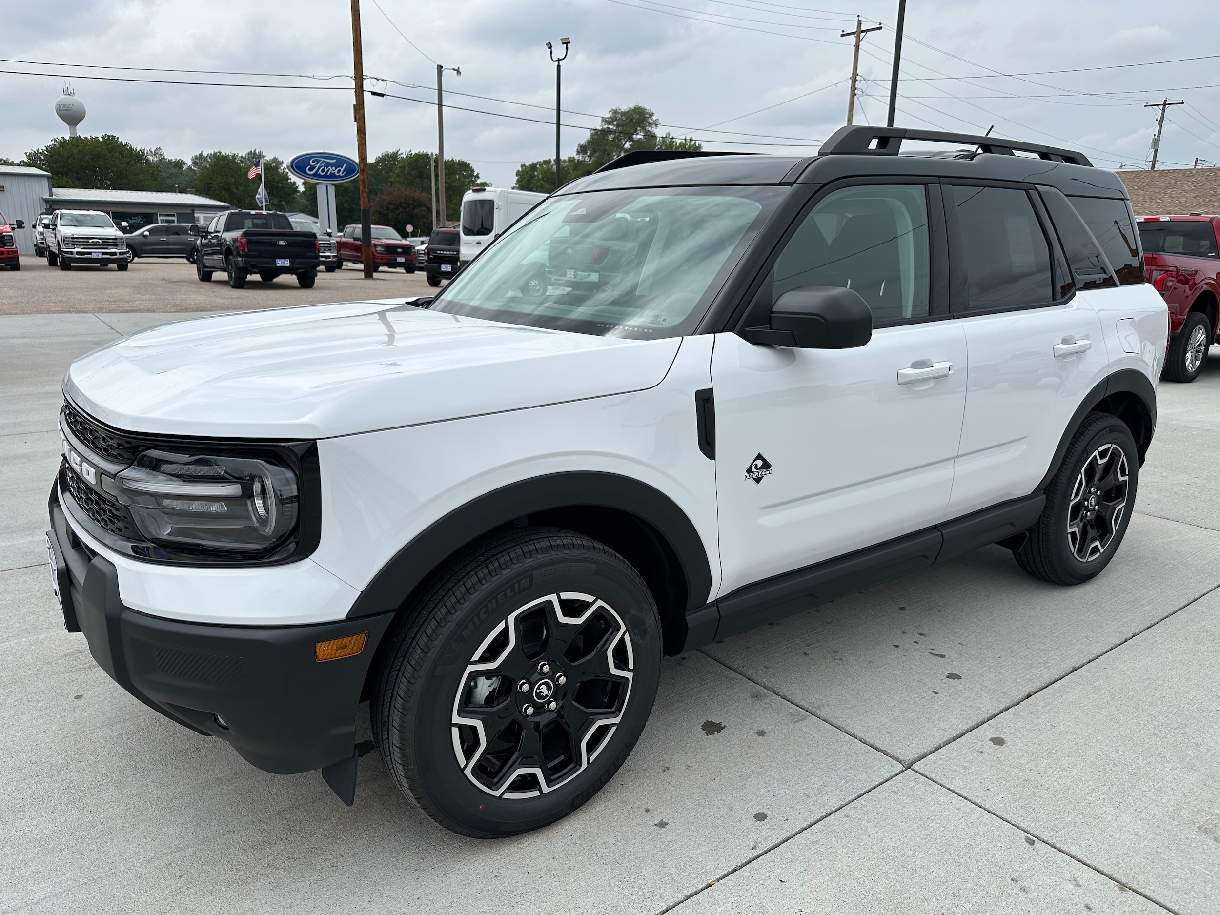 2025 Ford Bronco Sport Outer Banks's photo