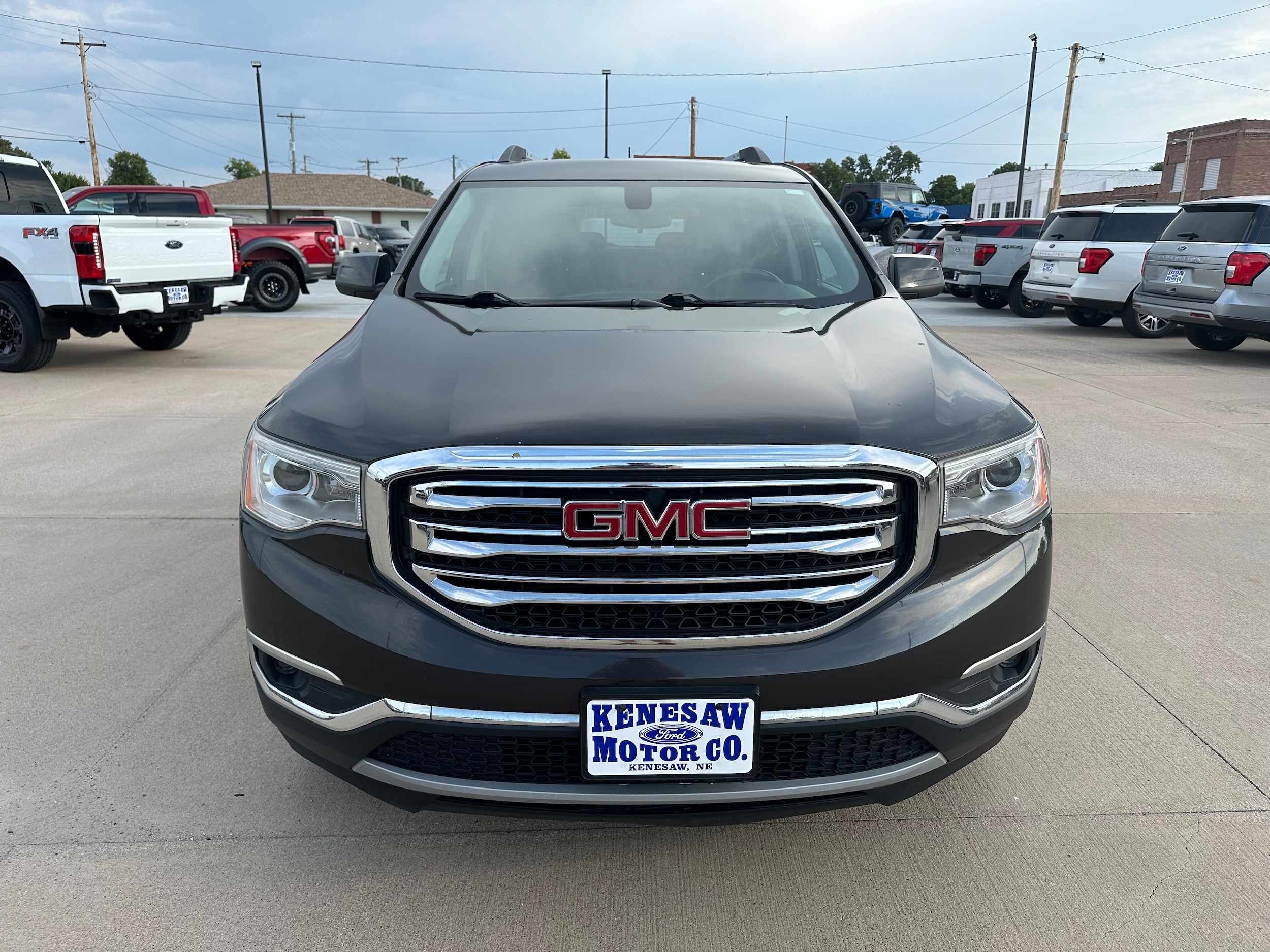 Used 2017 GMC Acadia SLE-2 with VIN 1GKKNSLA1HZ286575 for sale in Kenesaw, NE