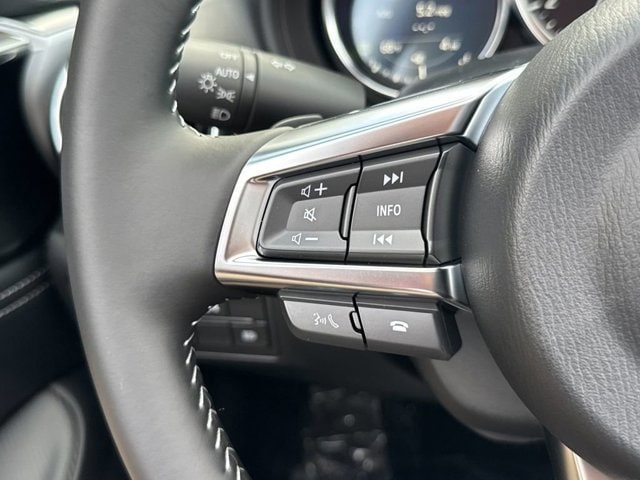 2025 Mazda MX-5 Miata Grand Touring - Photo 26
