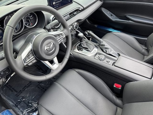 2025 Mazda MX-5 Miata Grand Touring - Photo 10