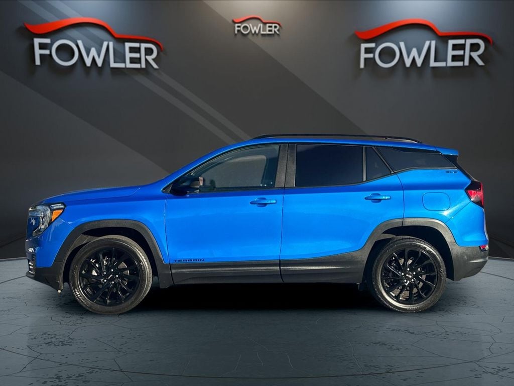 Used 2024 GMC Terrain SLE SUV