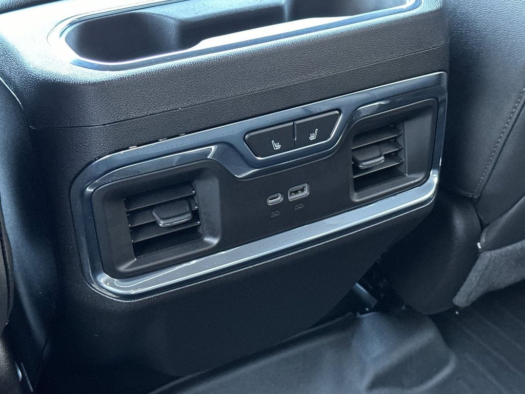 2022 Chevrolet Silverado 1500 LTZ - Photo 17