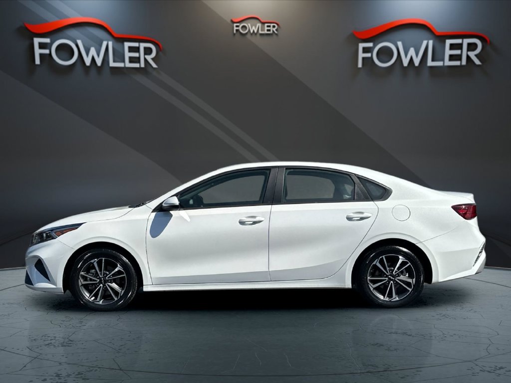 Used 2024 Kia Forte LXS Sedan