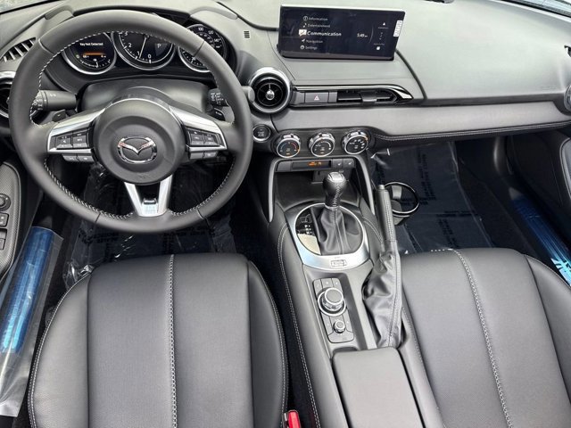 2025 Mazda MX-5 Miata Grand Touring - Photo 14