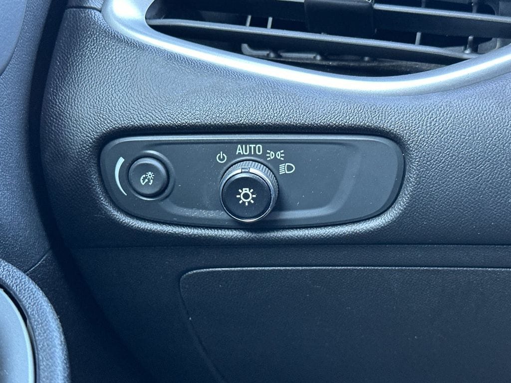 2024 Chevrolet Malibu 1LT - Photo 30