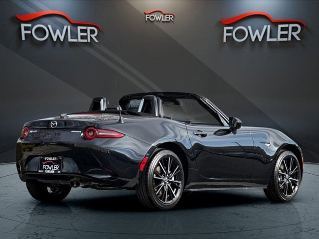 2025 Mazda MX-5 Miata Grand Touring - Photo 5