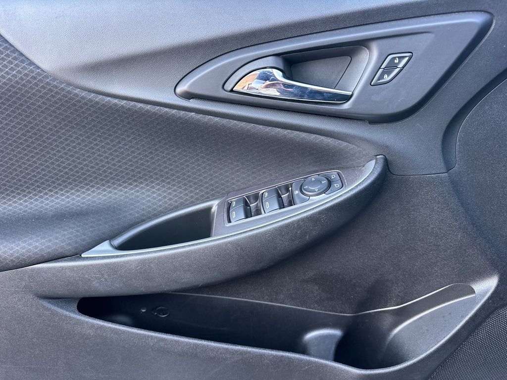 2024 Chevrolet Malibu 1LT - Photo 10