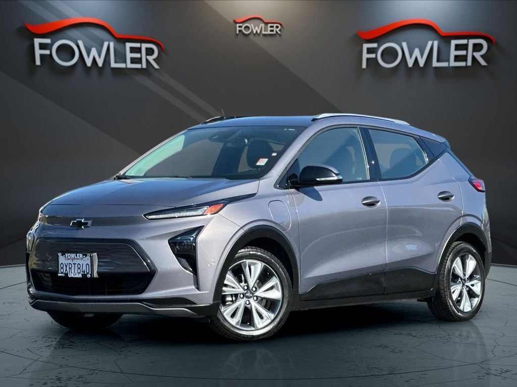 2022 Chevrolet Bolt EUV LT's photo
