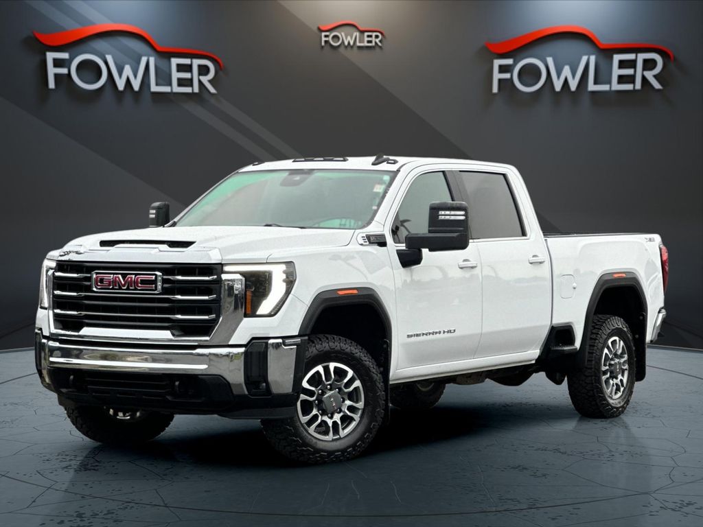 2024 GMC Sierra SLE 4WD Crew Cab Standard Box SRW's photo