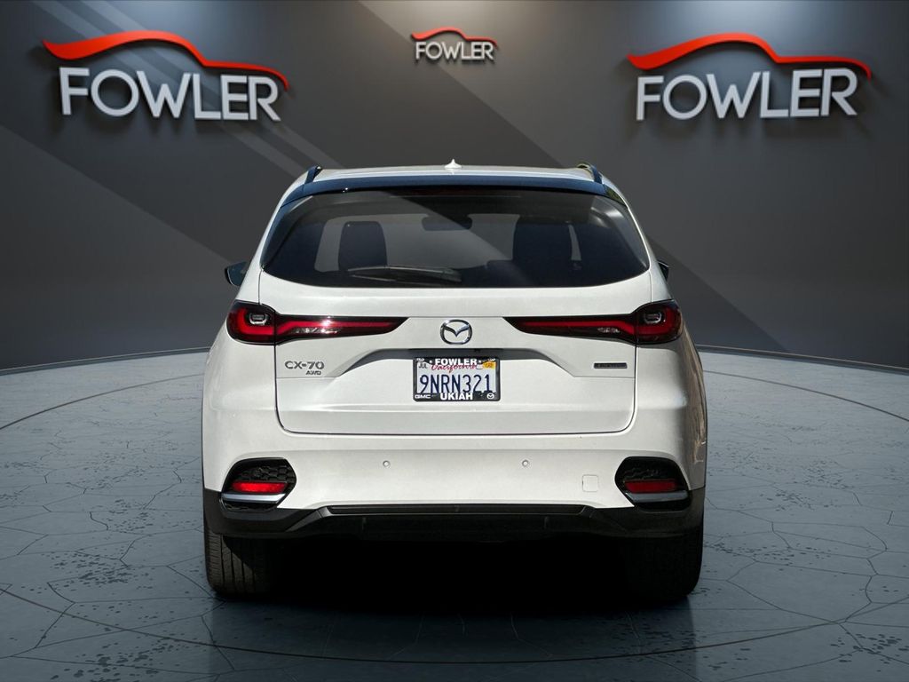 2025 Mazda CX-70 Plug-in Hybrid Premium Plus photo 4