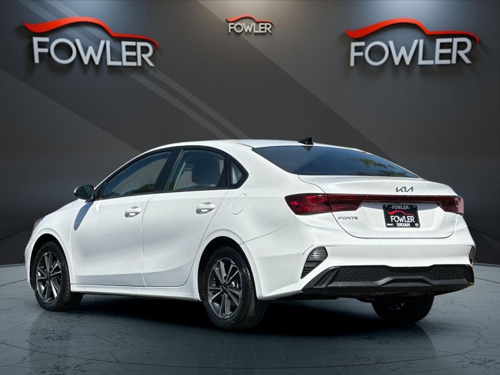 Used 2024 Kia Forte LXS Sedan