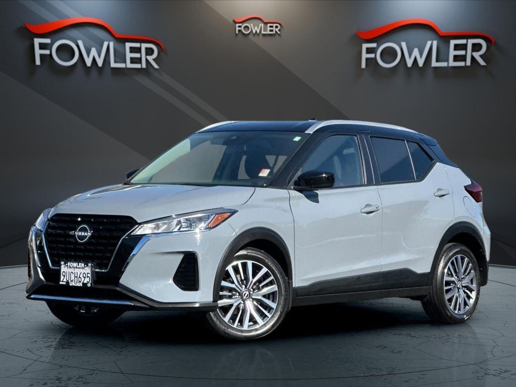 2024 Nissan Kicks 1.6 SV's photo