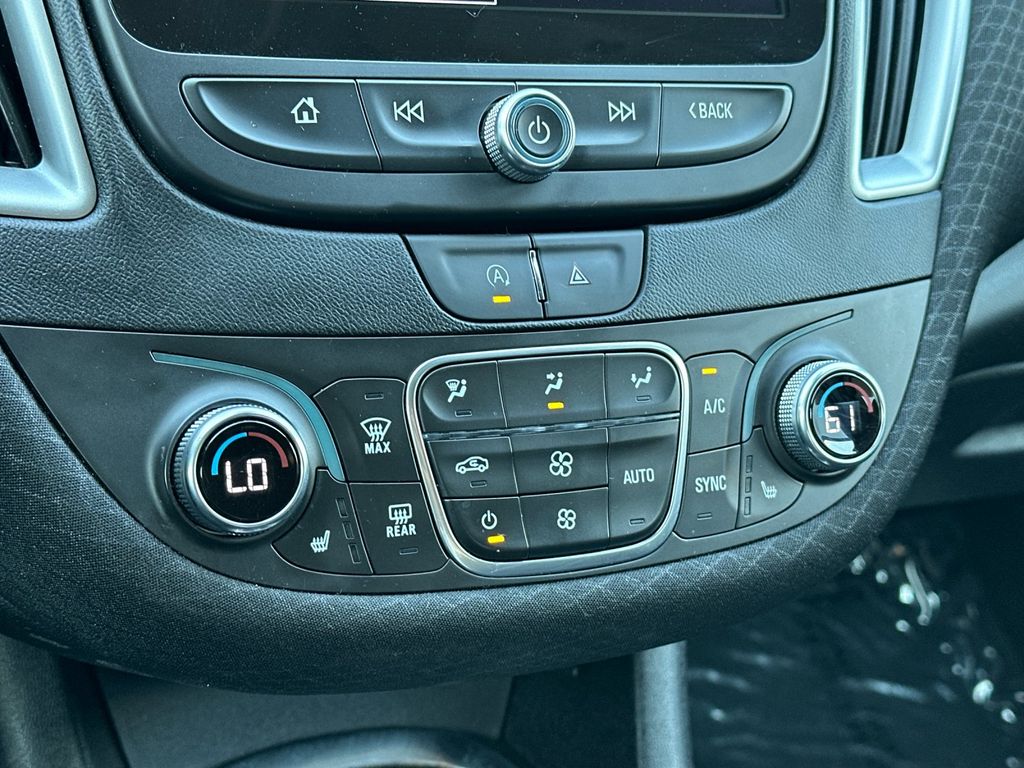 2024 Chevrolet Malibu 1LT - Photo 22