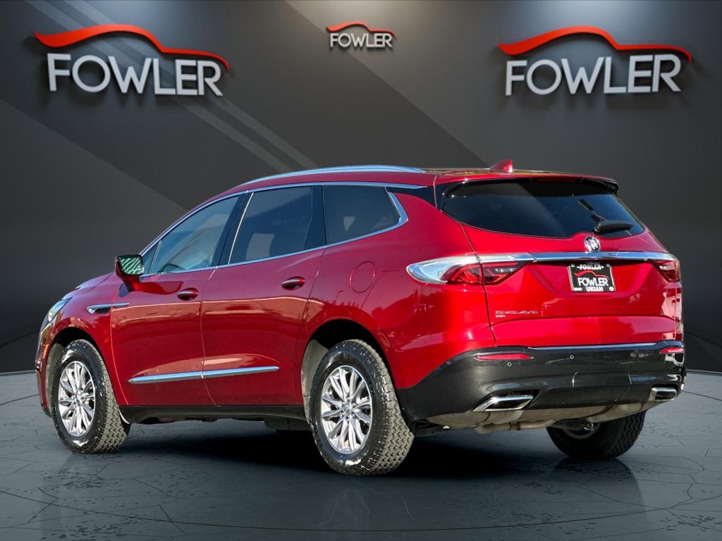 2024 Buick Enclave Premium photo 3