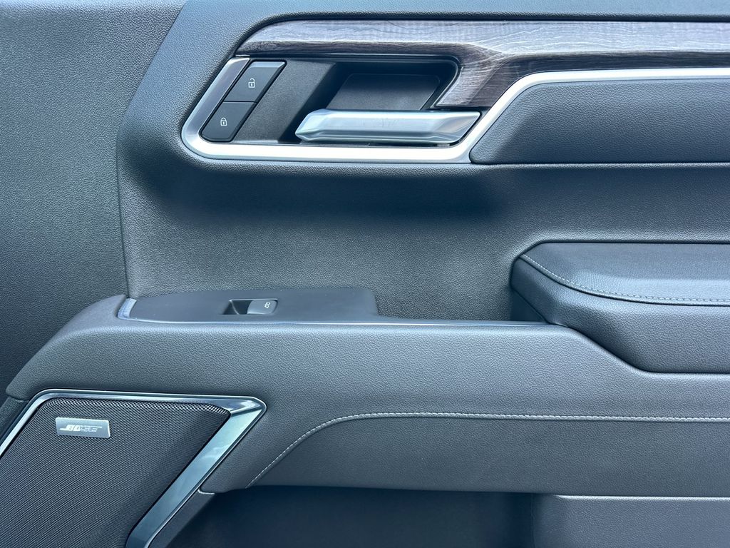 2022 Chevrolet Silverado 1500 LTZ - Photo 22