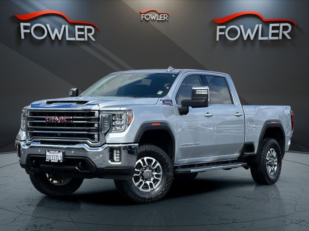 2022 GMC Sierra 4WD Crew Cab Standard Box SLT's photo