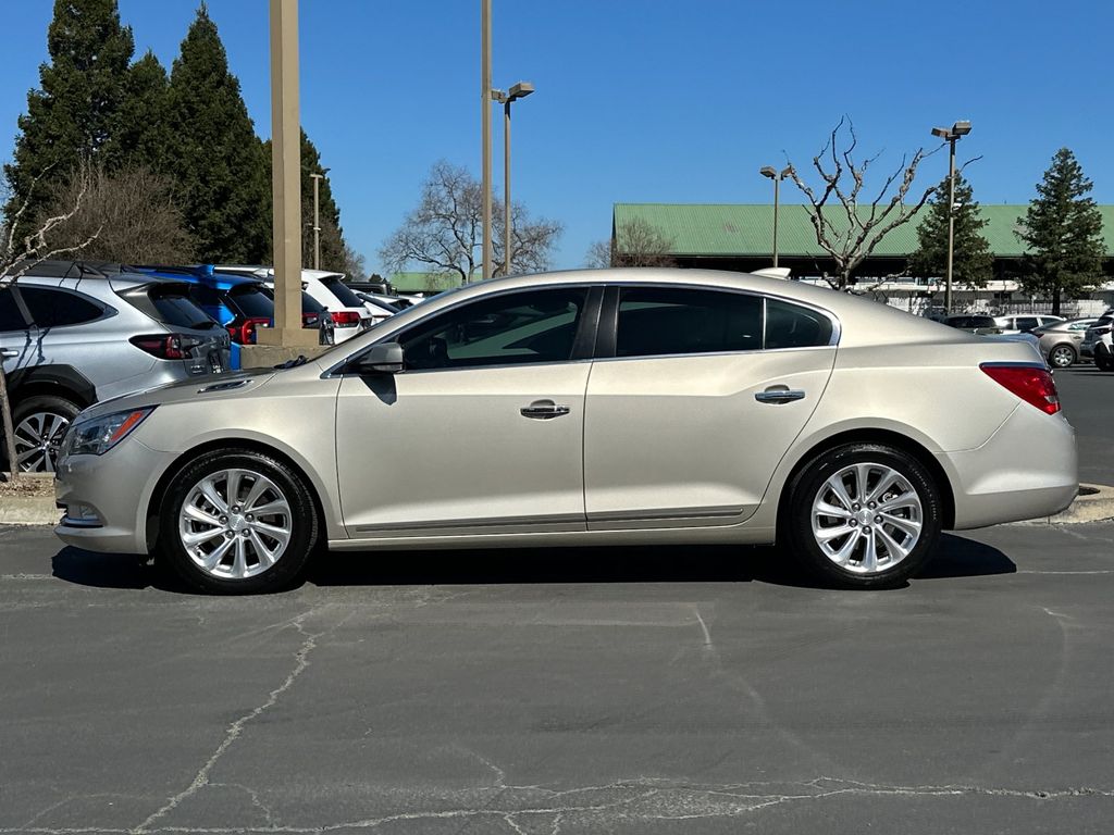 Used 2015 Buick LaCrosse Leather with VIN 1G4GB5G38FF303406 for sale in Ukiah, CA