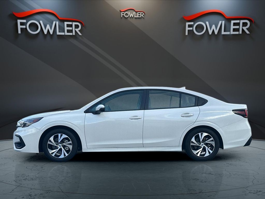 2025 Subaru Legacy Premium photo 2