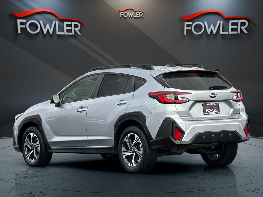 2024 Subaru Crosstrek Premium photo 3