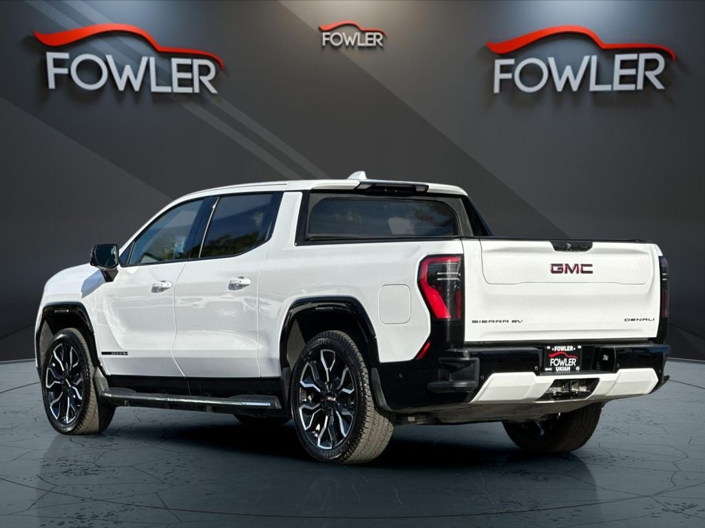 Used 2027 GMC Sierra EV Denali w/5SC Truck Crew Cab