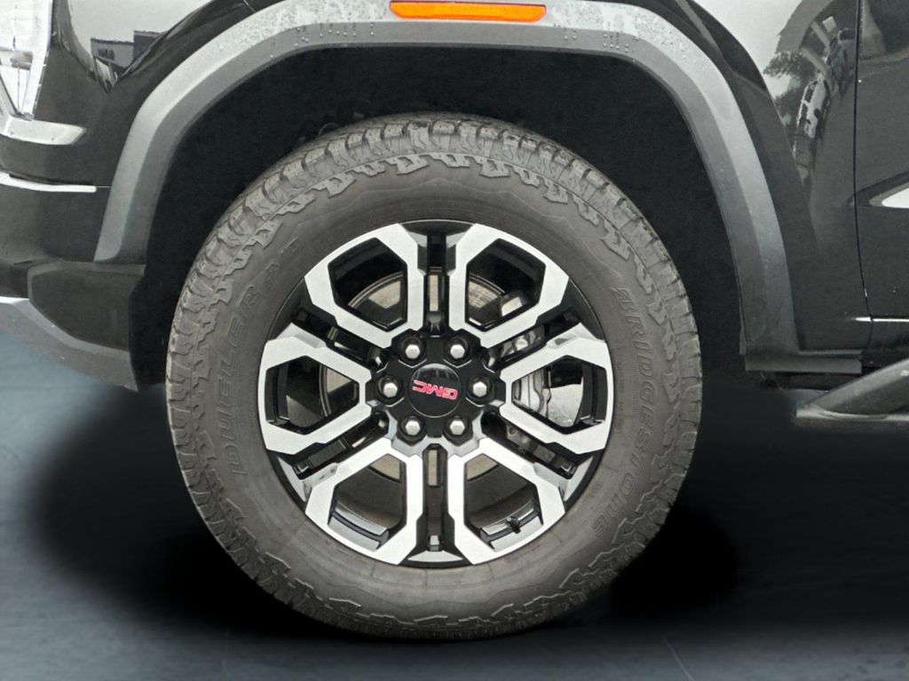 2025 GMC Canyon AT4 - Photo 35