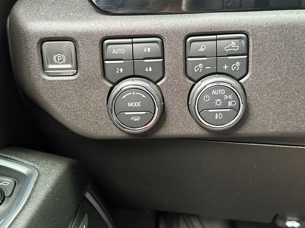 2024 Chevrolet Silverado 1500 RST - Photo 31