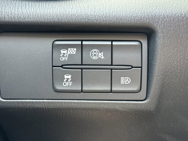 2025 Mazda MX-5 Miata Grand Touring - Photo 28