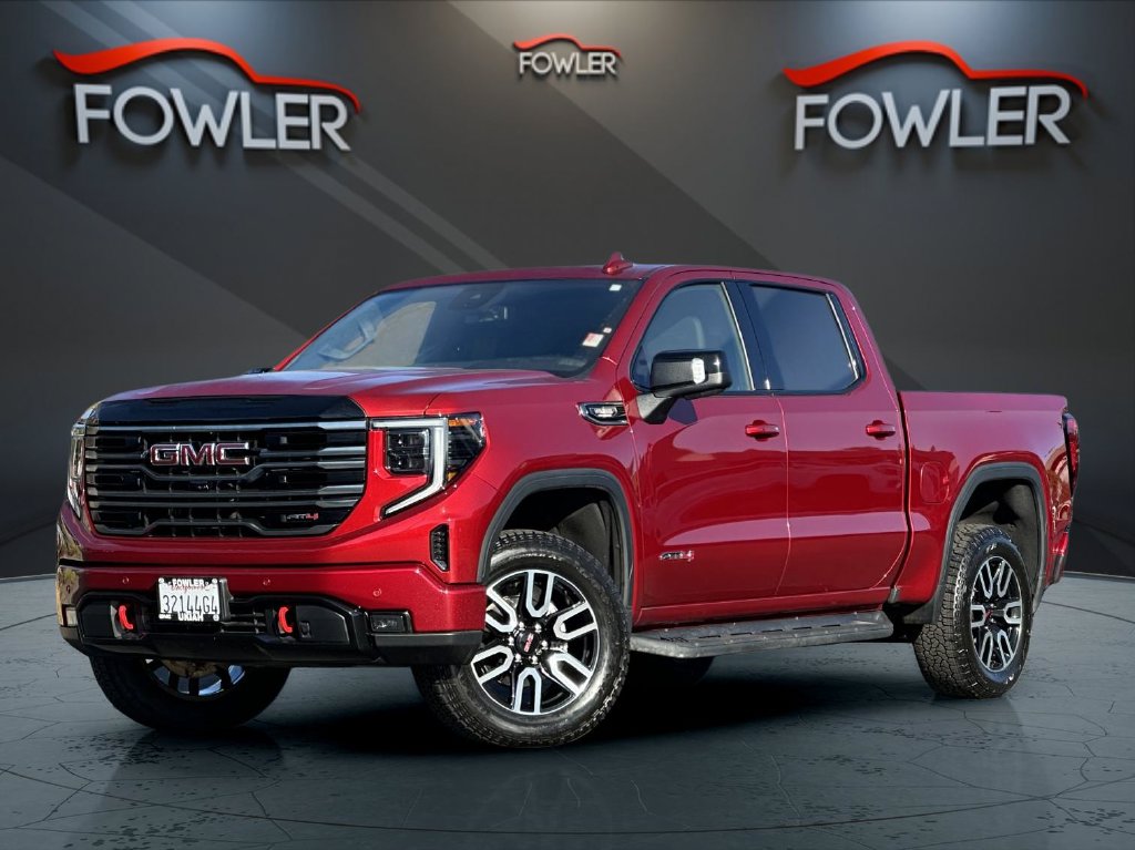 2025 GMC Sierra 1500 AT4