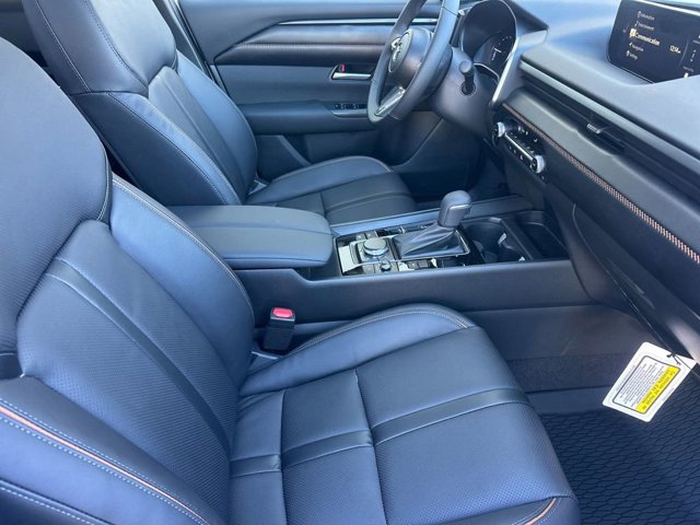 2026 Mazda CX-50 Premium - Photo 17