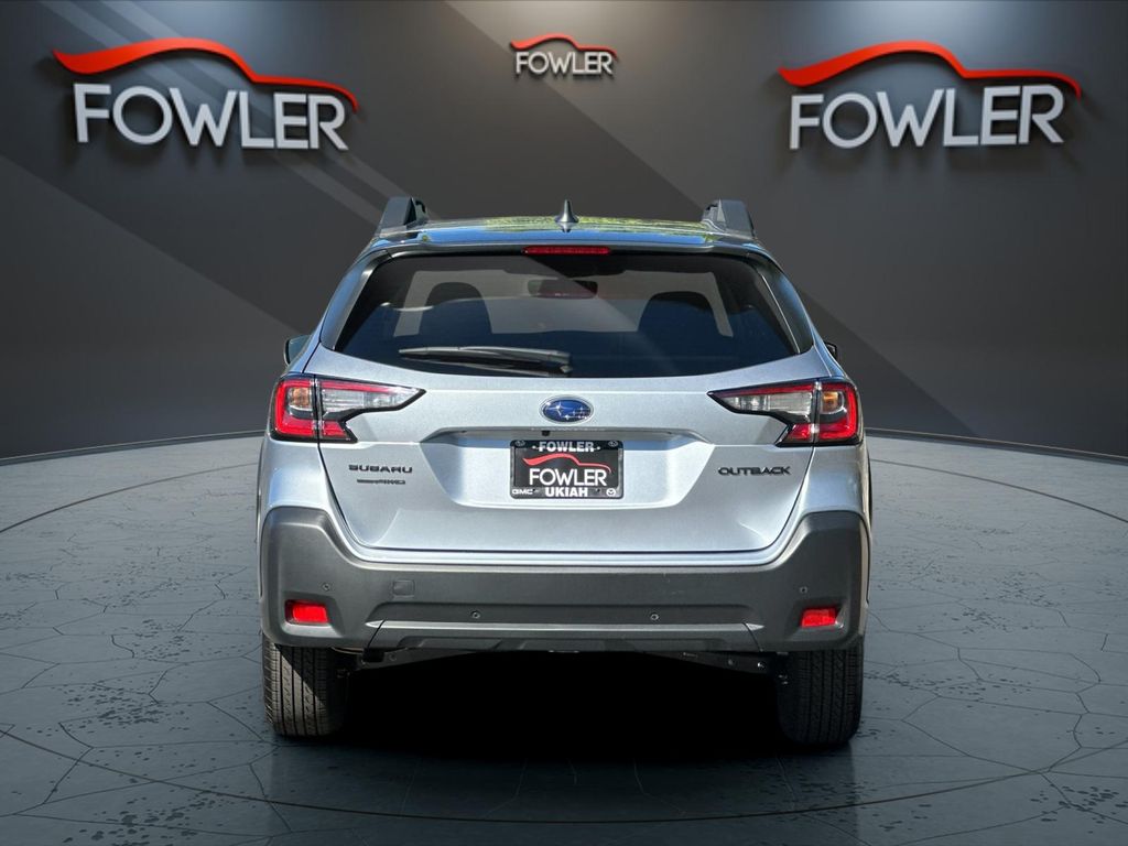 2024 Subaru Outback Onyx Edition photo 4
