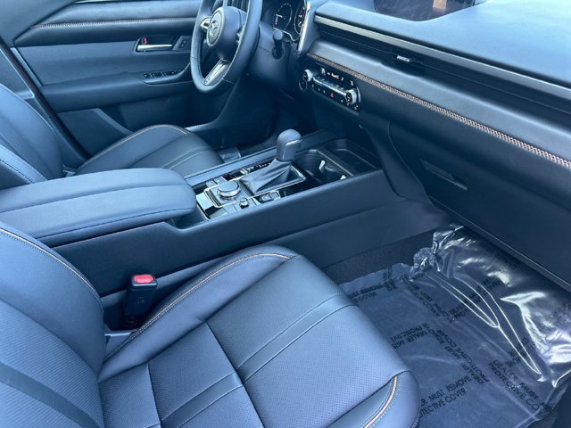 2026 Mazda CX-50 Premium Plus - Photo 17