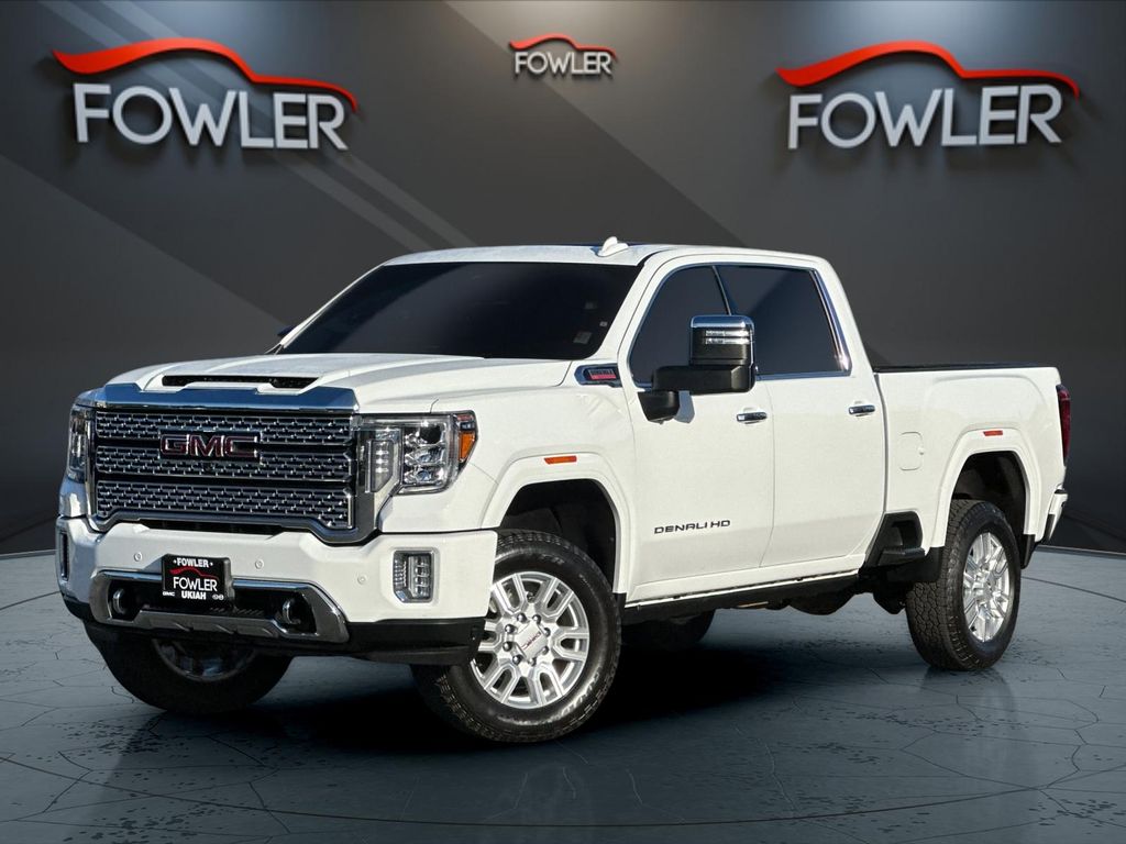 2022 GMC Sierra 4WD Crew Cab Standard Box Denali's photo