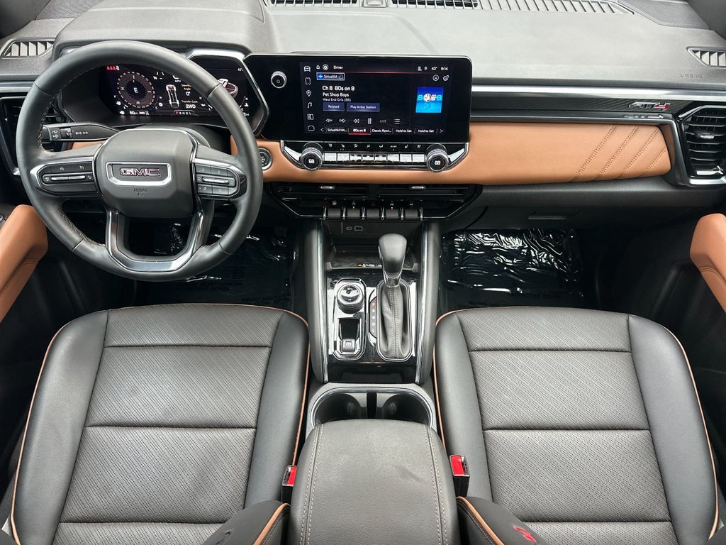2025 GMC Canyon AT4 - Photo 18