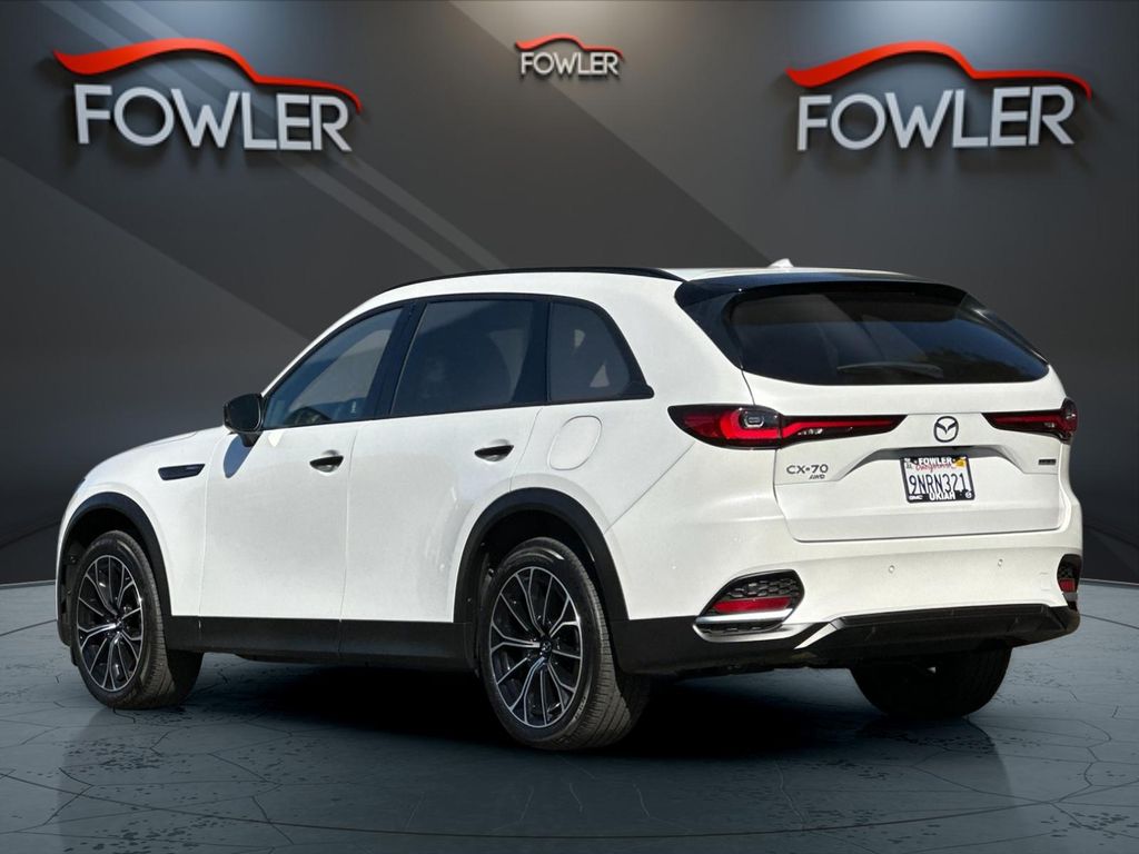 2025 Mazda CX-70 Plug-in Hybrid Premium Plus photo 3