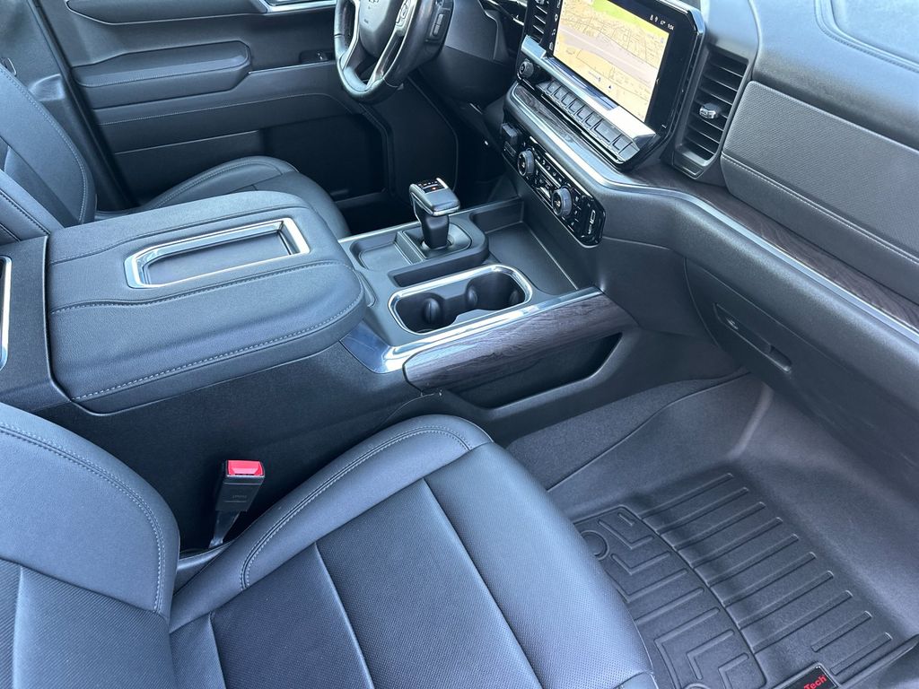 2022 Chevrolet Silverado 1500 LTZ - Photo 20