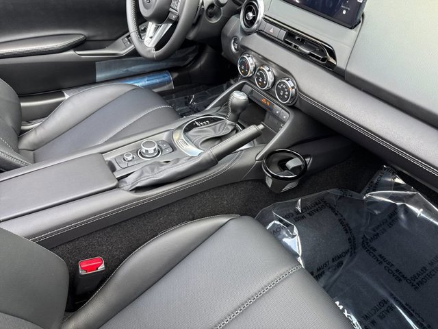 2025 Mazda MX-5 Miata Grand Touring - Photo 16