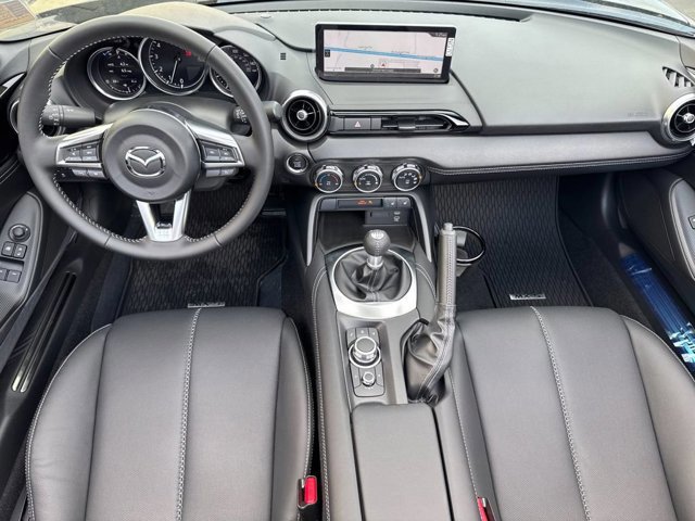 2025 Mazda MX-5 Miata Grand Touring - Photo 14