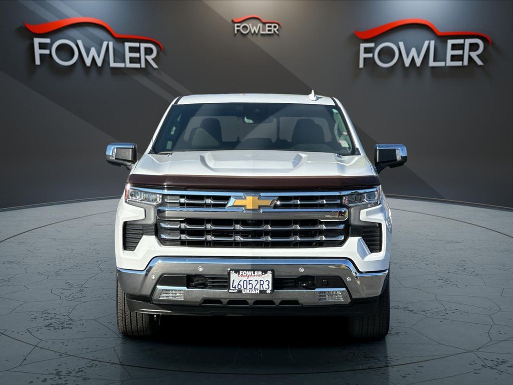 2022 Chevrolet Silverado 1500 LTZ - Photo 8
